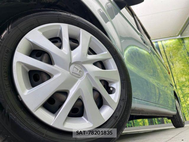 Honda N BOX 2018-07 6672779-12