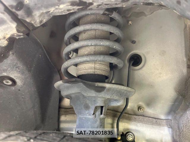 Honda N BOX 2018-07 6672779-19