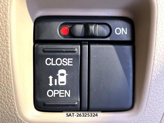Honda N BOX 2013-03 6672783-3