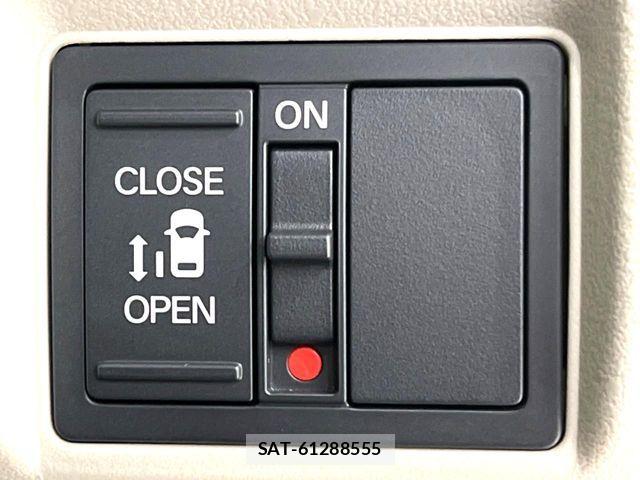 Honda N BOX 2024-11 6672718-2