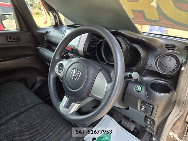 Honda N BOX 2016-09 6672782-20