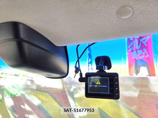 Honda N BOX 2016-09 6672782-24