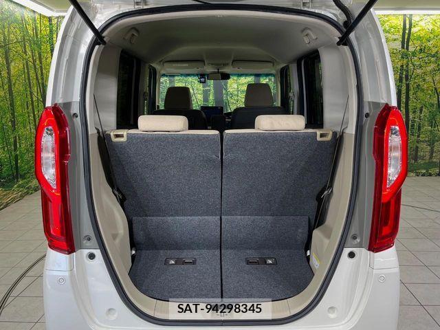 Honda N BOX 2018-04 6672763-10