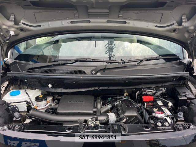 Honda N BOX 2024-08 6672675-17