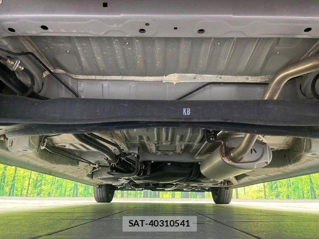 Honda N BOX 2023-01 6672705-18