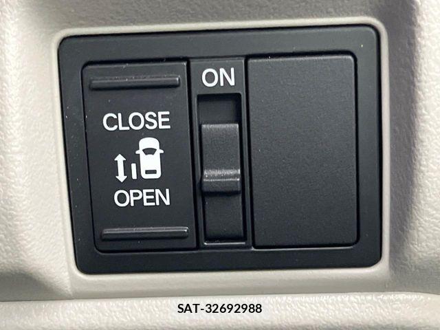Honda N BOX 2025-10 6677053-7