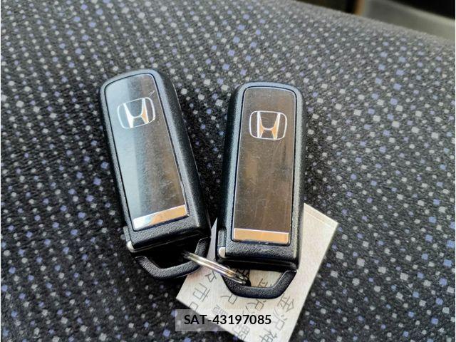 Honda N BOX 2016-10 6677095-18