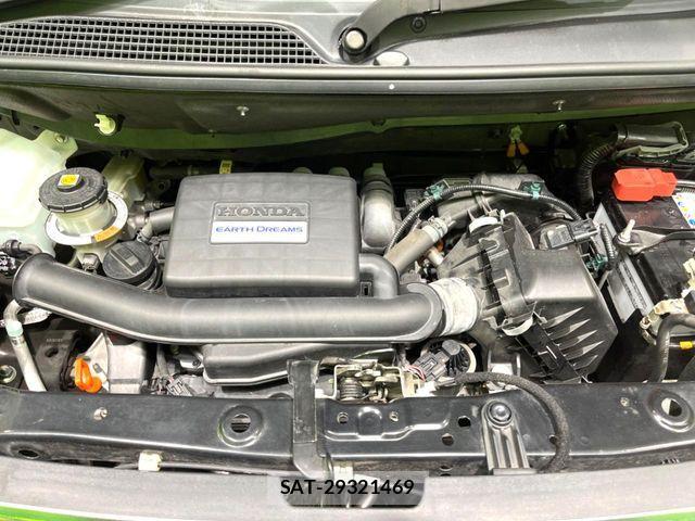 Honda N BOX 2019-03 6677076-17
