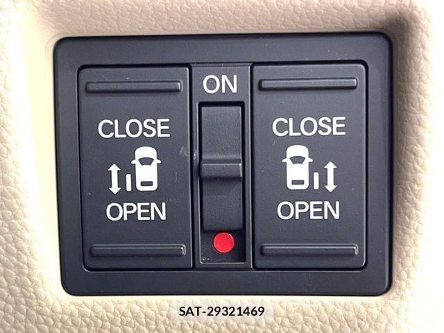 Honda N BOX 2019-03 6677076-2
