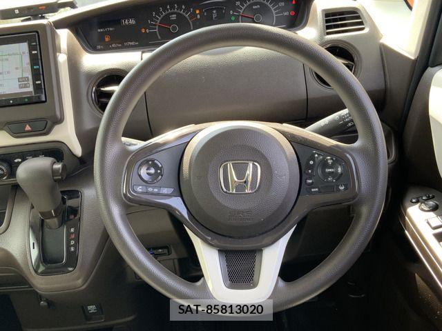 Honda N BOX 2021-04 6677099-15