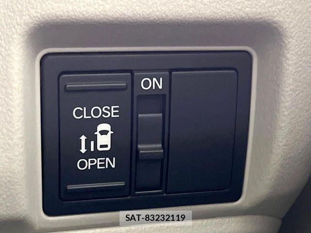 Honda N BOX 2025-04 6677060-6