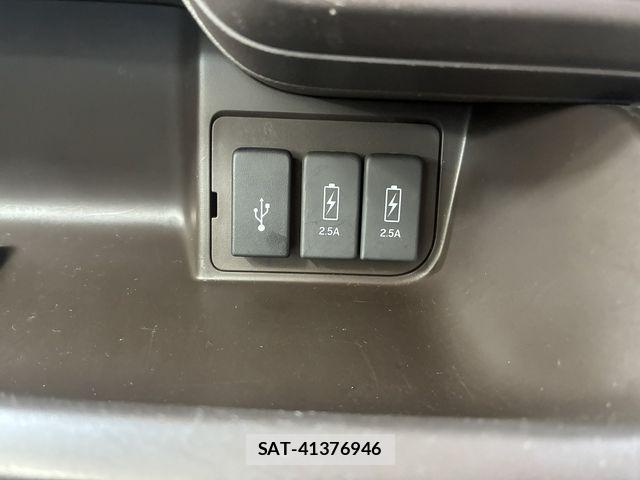 Honda N BOX 2021-04 6677081-21