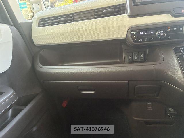 Honda N BOX 2021-04 6677081-22