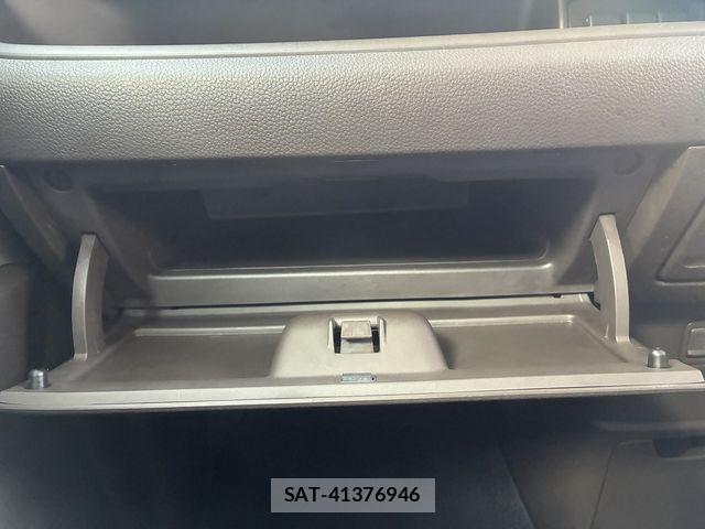 Honda N BOX 2021-04 6677081-23