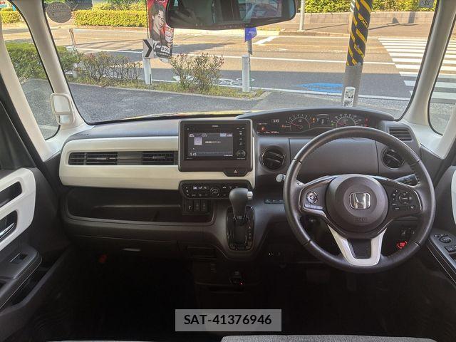 Honda N BOX 2021-04 6677081-2