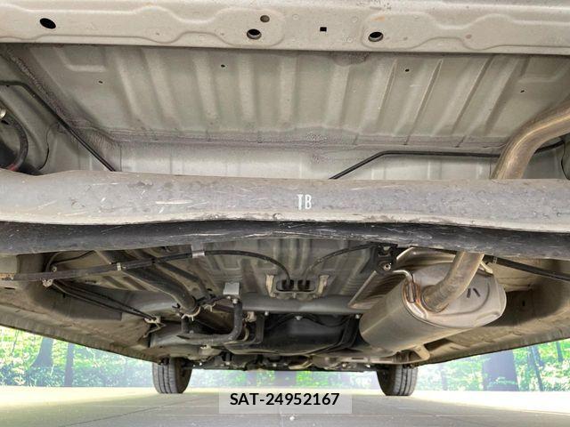 Honda N BOX 2019-04 6677066-18