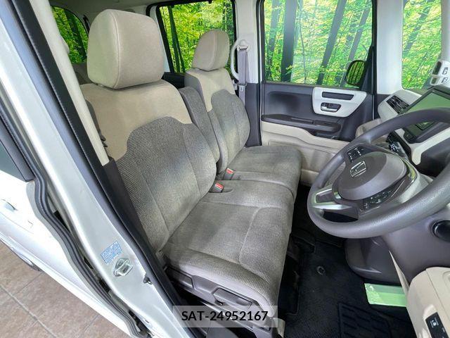 Honda N BOX 2019-04 6677066-7