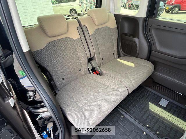 Honda N BOX 2022-08 6677069-9