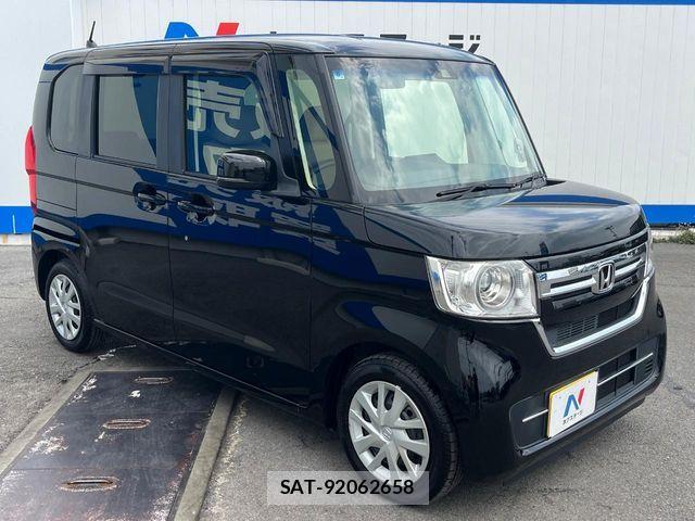 Honda N BOX 2022-08 6677069-16