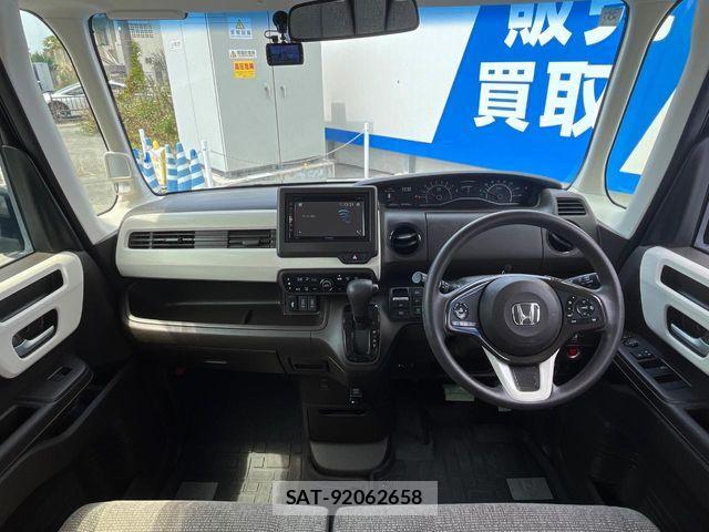 Honda N BOX 2022-08 6677069-1