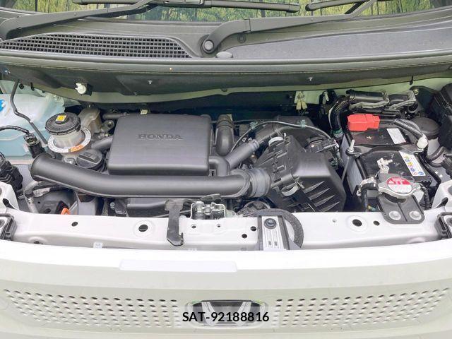 Honda N BOX 2025-06 6677046-17