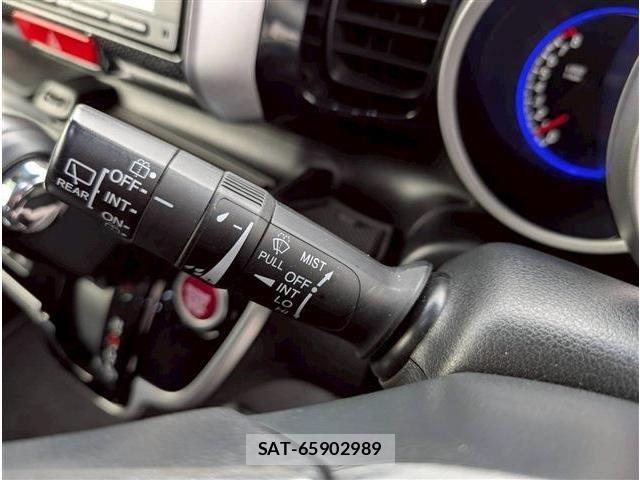 Honda N BOX 2015-06 6677093-20