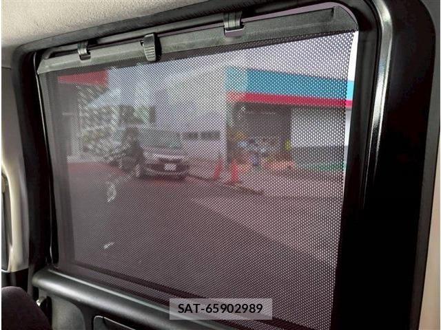 Honda N BOX 2015-06 6677093-26