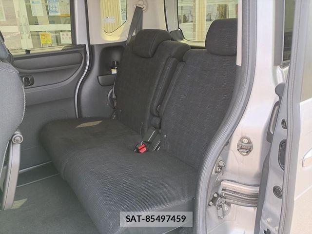 Honda N BOX 2017-07 6683913-10
