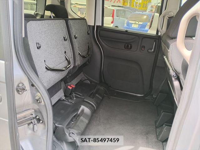 Honda N BOX 2017-07 6683913-14