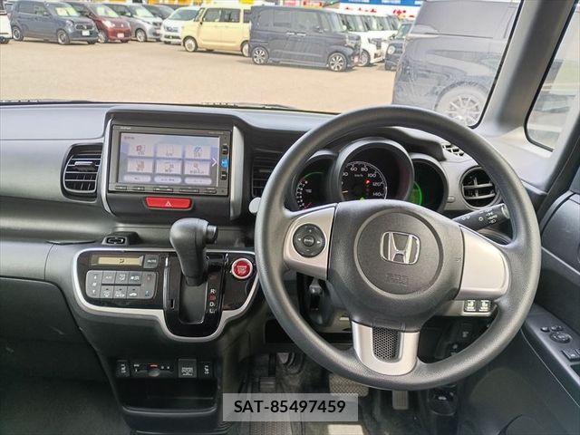 Honda N BOX 2017-07 6683913-1