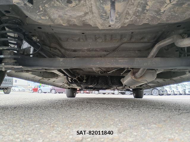 Honda N BOX 2017-03 6683912-5