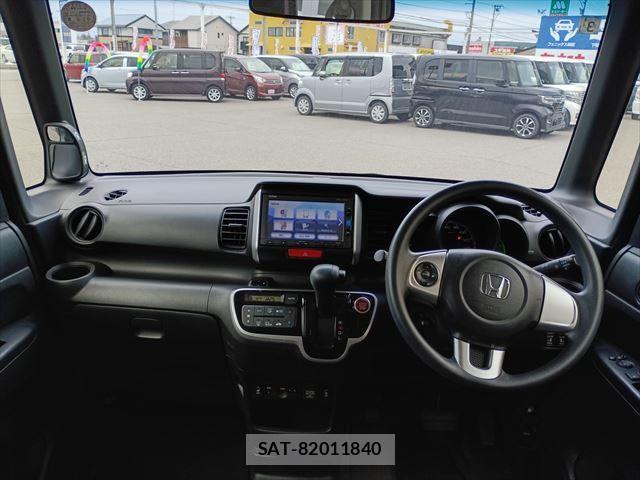 Honda N BOX 2017-03 6683912-6