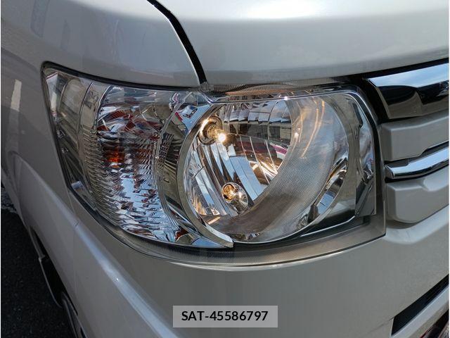Honda N BOX 2017-02 6682777-10
