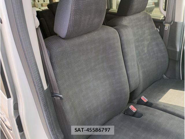 Honda N BOX 2017-02 6682777-13