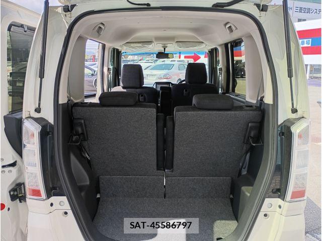 Honda N BOX 2017-02 6682777-19