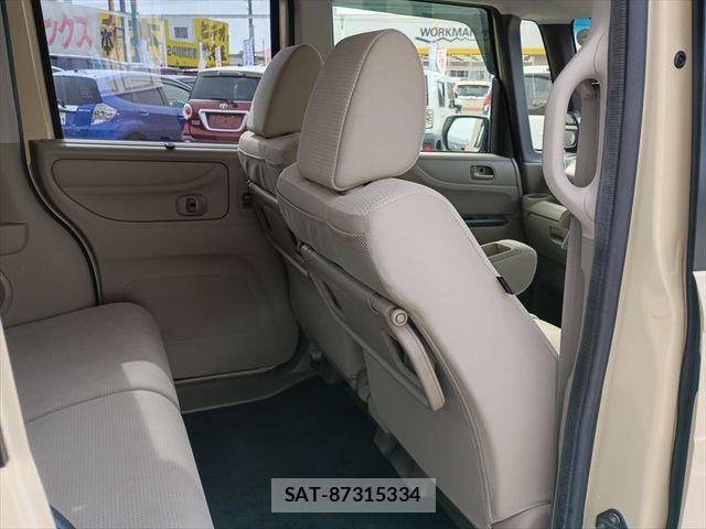 Honda N BOX 2015-06 6683916-16