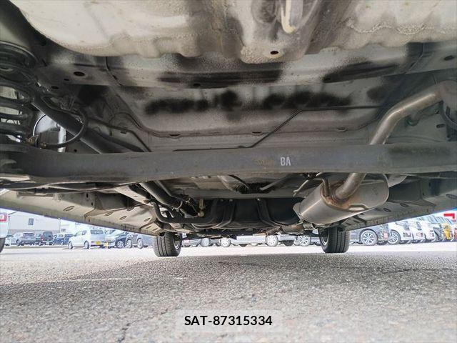 Honda N BOX 2015-06 6683916-5