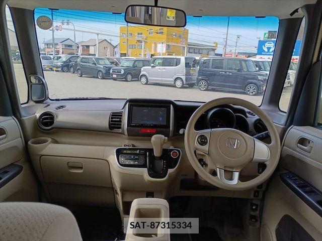 Honda N BOX 2015-06 6683916-7