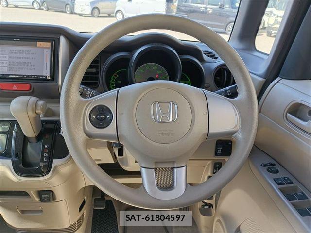 Honda N BOX 2013-03 6683914-1