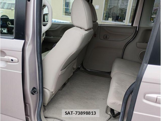 Honda N BOX 2013-03 6683915-10