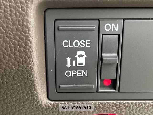Honda N BOX 2023-01 6716792-5