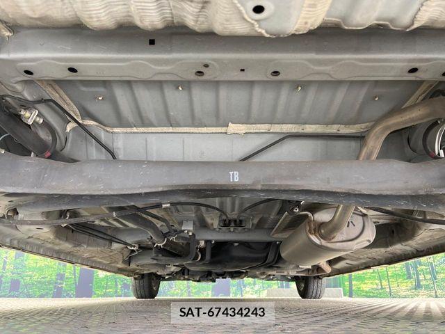 Honda N BOX 2018-04 6716776-18