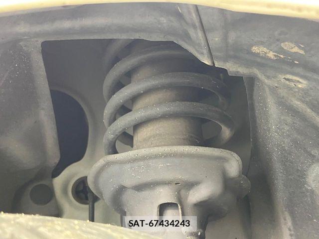 Honda N BOX 2018-04 6716776-19