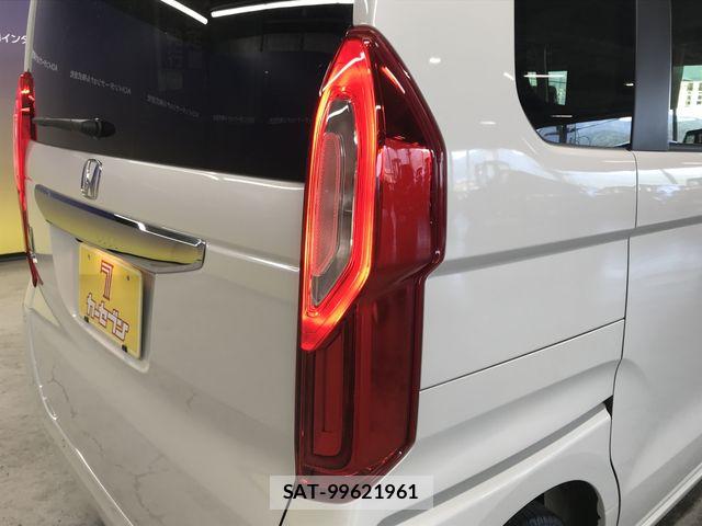 Honda N BOX 2023-02 6716787-26