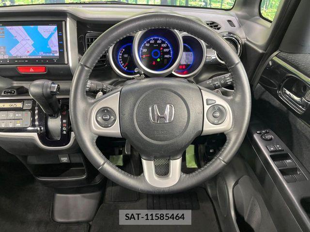 Honda N BOX 2014-11 6716797-10