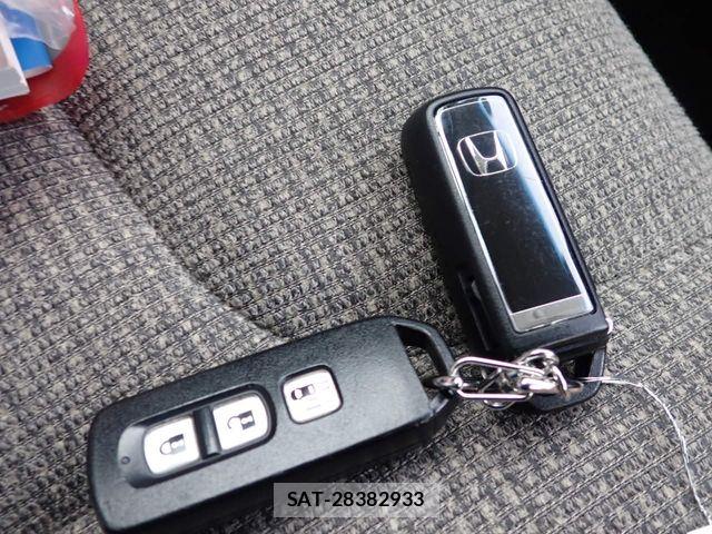 Honda N BOX 2021-07 6716761-28