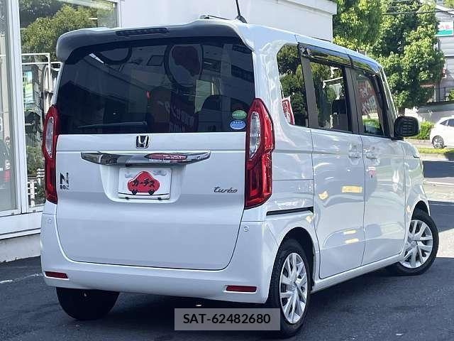 Honda N BOX 2018-11 6716793-2