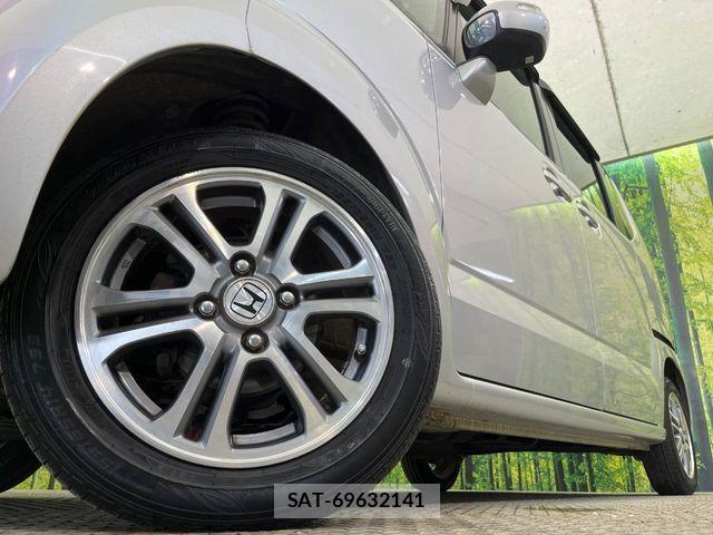 Honda N BOX 2013-01 6716802-12