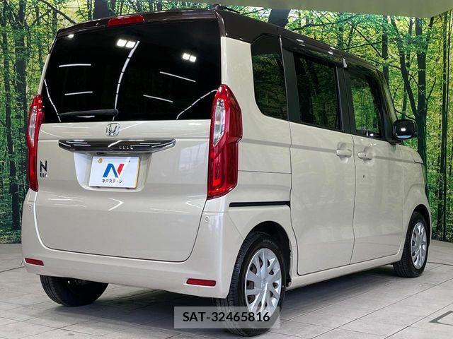 Honda N BOX 2019-07 6716794-16