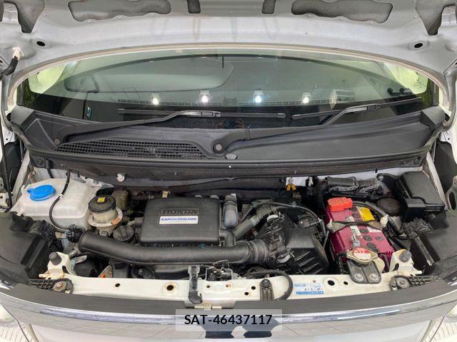 Honda N BOX 2019-07 6716788-17